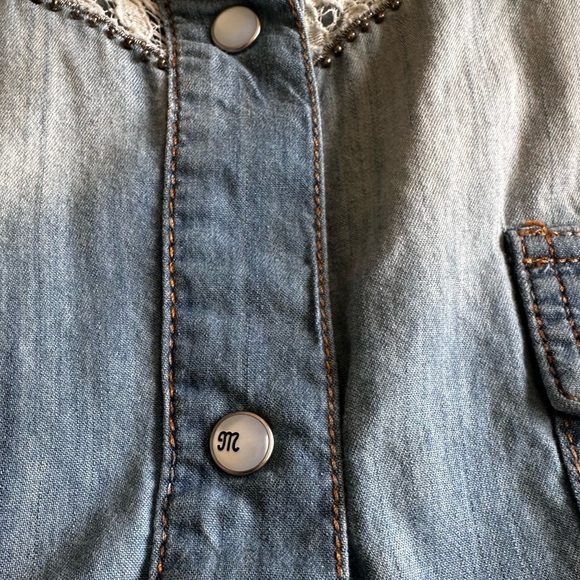 Miss Me Denim Top with Lace and sequin Wester cowgirl look size Medium - Picture 7 of 9